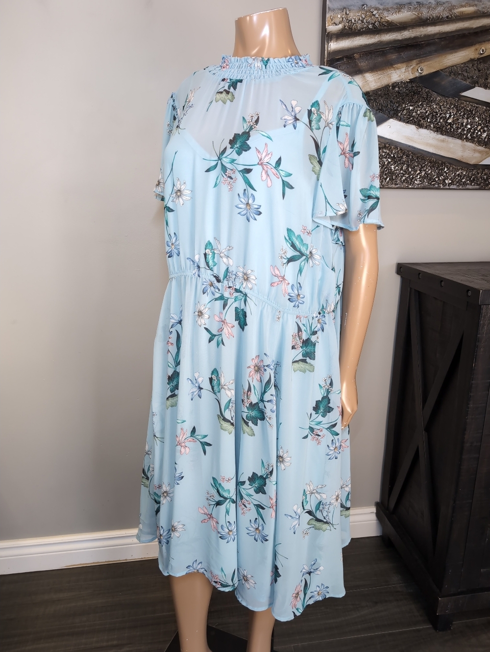 Torrid Blue Floral Chiffon Spring Dress Smocked Neck Flutter Sleeve Size 3 / 3X - Picture 7 of 16